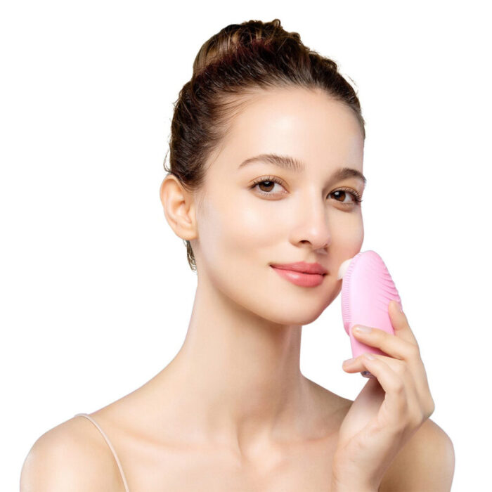 foreo lunatm 3 cleansing firming massage device for normal skin 3